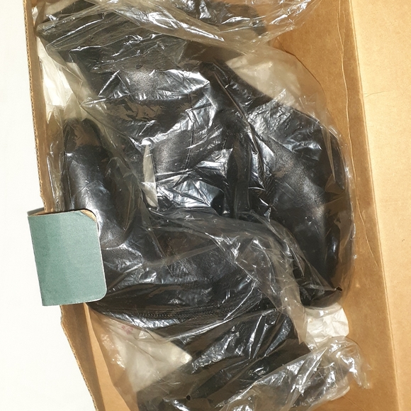 Clark's Booties - Picture 1 of 11